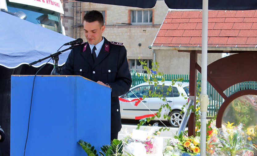 Feuerwehrger&auml;tehaus feierlich &uuml;bergeben (Foto: Karl-Heinz Herrmann)