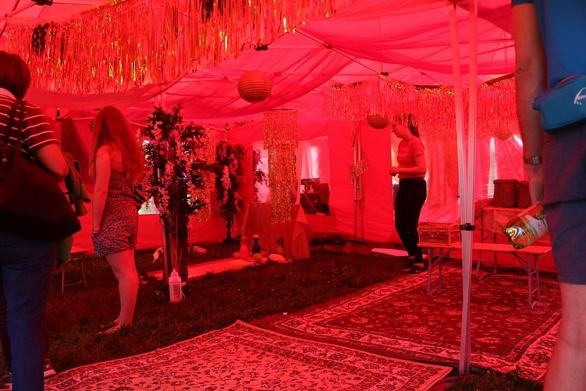 Tausendundeine Nacht beim Kinderfest (Foto: Karl-Heinz Herrmann)