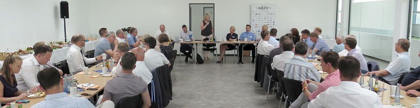 Wirtschaftsfr&uuml;hst&uuml;ck (Foto: nnz)