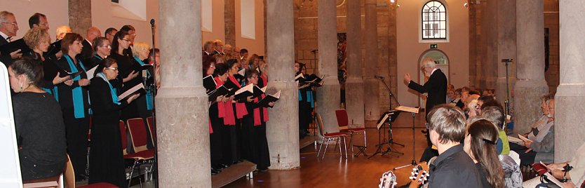 Die hohe Kunst des Chorgesangs (Foto: Karl-Heinz Herrmann)