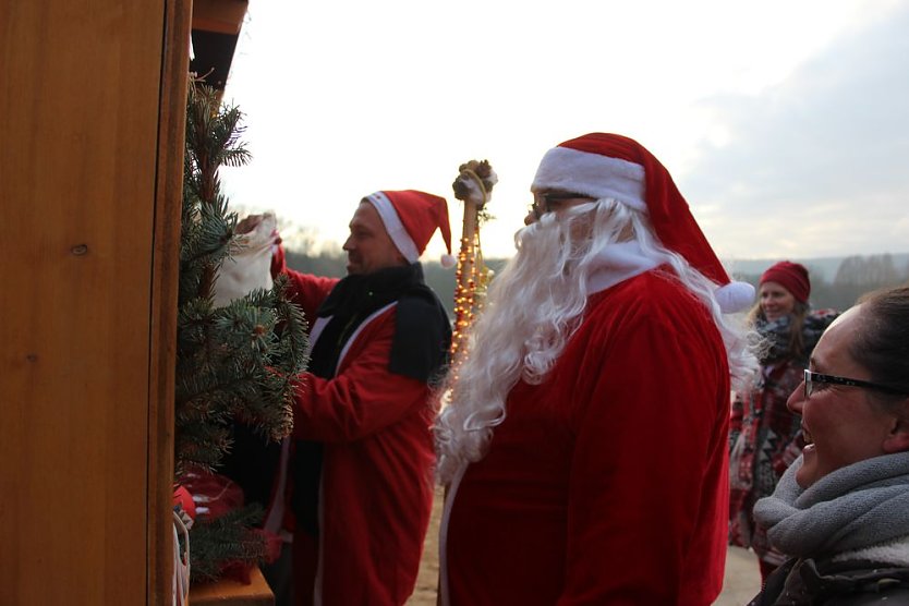 4. Weihnachtsmarkt am Bebraer Teich (Foto: Karl-Heinz Herrmann)