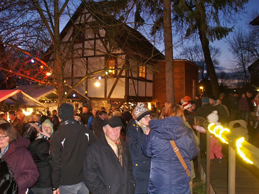 Historischer Adventsmarkt in Liebenrode (Foto: Sabine Wegner)