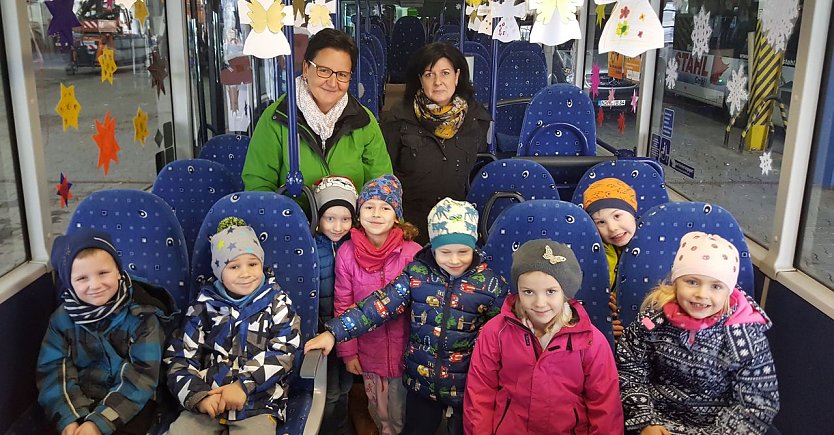 Das "M&auml;rchenhaus" hat auch einen Bus geschm&uuml;ckt (Foto: Stadtwerke Nordhausen)