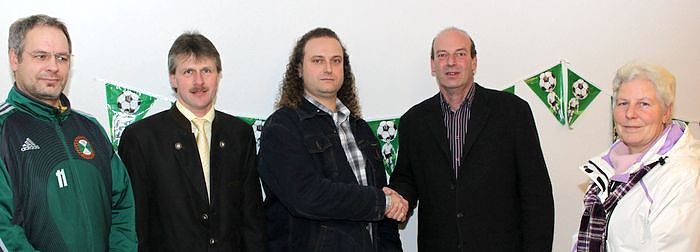 Freude &uuml;ber Lottomittel (Foto: J. Piper (pln))