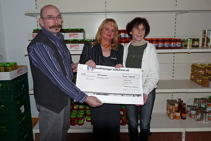 Spende an Sondersh&auml;user Tafel (Foto: Karl-Heinz Herrmann)