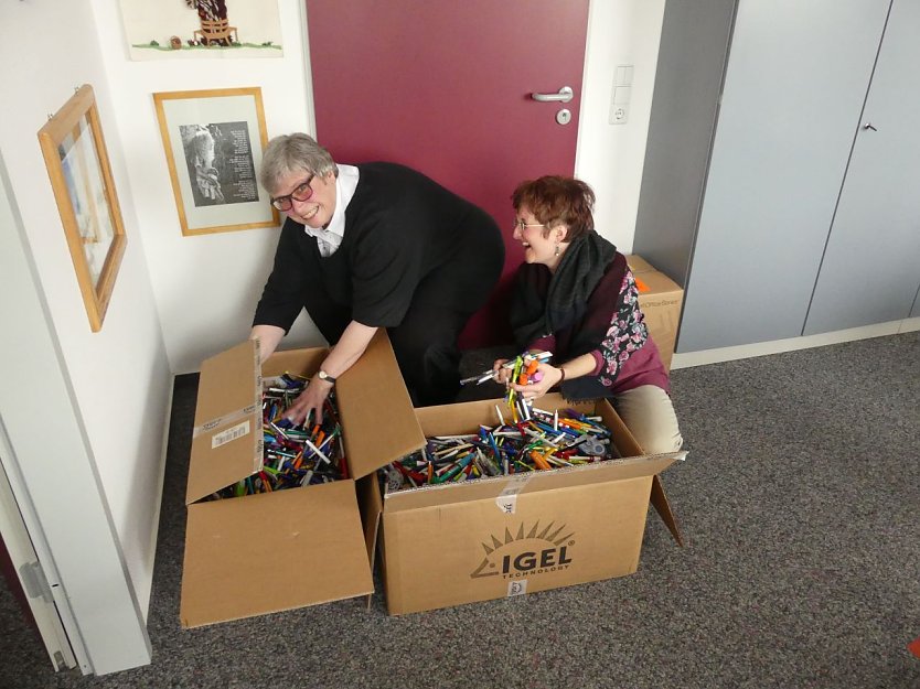 386 Kilo leere Stifte wurden gesammelt (Foto: Evangelischer Kirchenkreis Südharz) 386 Kilo leere Stifte wurden gesammelt (Foto: Evangelischer Kirchenkreis Südharz)