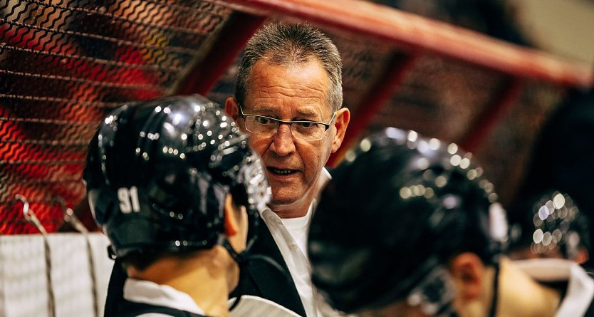 L&ouml;rsch hat verl&auml;ngert (Foto: Harzer Falken)