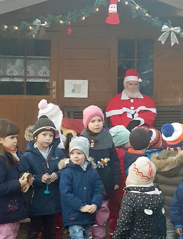 Weihnachtsmarkt im K&auml;ferland (Foto: Kita K&auml;ferland)