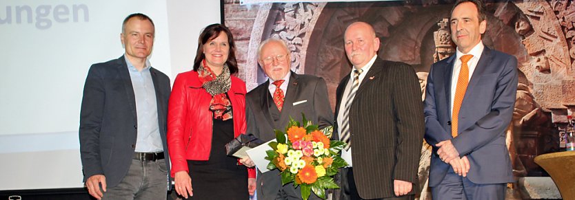 Zwei bemerkenswerte H&ouml;hepunkte bei der Sportgala (Foto: Karl-Heinz Herrmann)