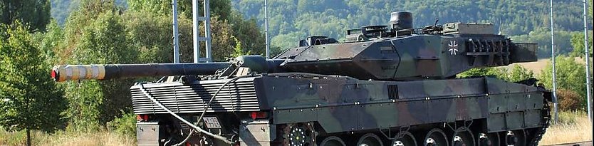 Panzer werden verlegt (Foto: Karl-Heinz Herrmann)