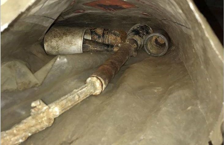 In Sollstedt gefunden: Zwei reaktive Panzergranaten (Foto: Polizei)