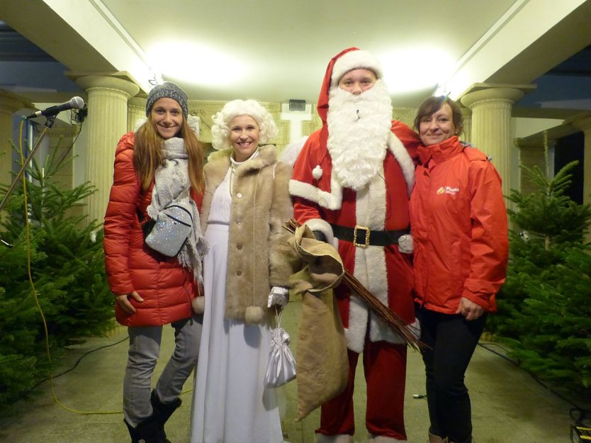 Der Plasma Service Nordhausen stand f&uuml;r das Nikolaus-T&uuml;rchen Pate (Foto: Theater Nordhausen/Loh-Orchester Sondershausen GmbH)