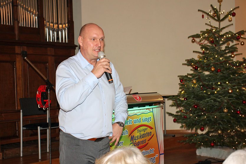 Ansturm auf die Seniorenweihnachtsfeier (Foto: Karl-Heinz Herrmann)