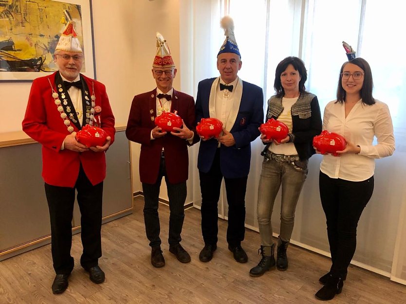 Die G&ouml;rsbacher Karnevalisten belegten im Vereinswettbewerb der Kreissparkasse den vierten Platz (Foto: Thomas Rzehak)