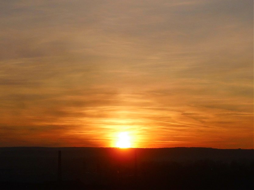 Sonnenuntergang &uuml;ber Nordhausen (Foto: Bernd Thielbeer)