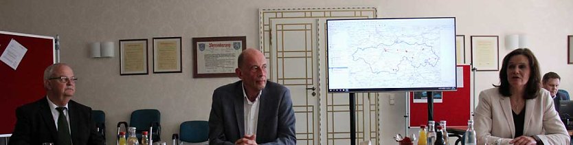 Geoinformationssystem im Rahmen des Corona-Krisenmanagements (Foto: Karl-Heinz Herrmann)