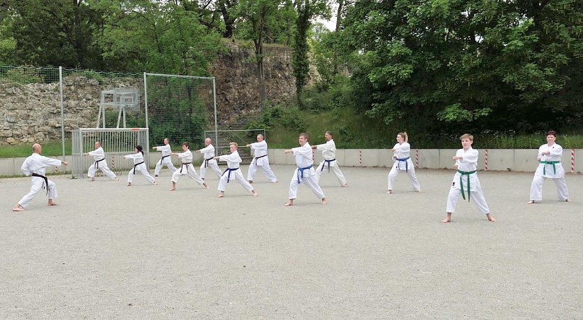 Karate-Training in Nordhausen (Foto: S.Schröter) Karate-Training in Nordhausen (Foto: S.Schröter)