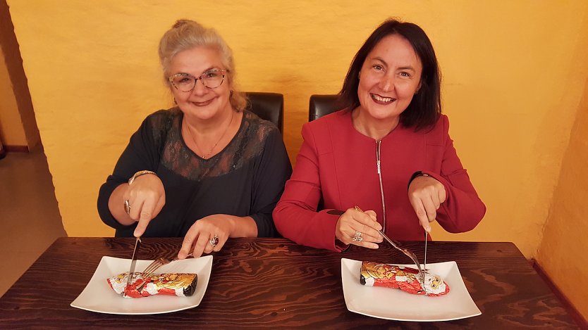 Anja Eisner und Susanne Hinsching zur Weihnachtslesung 2019 (Foto: Stadtverwaltung Nordhausen )