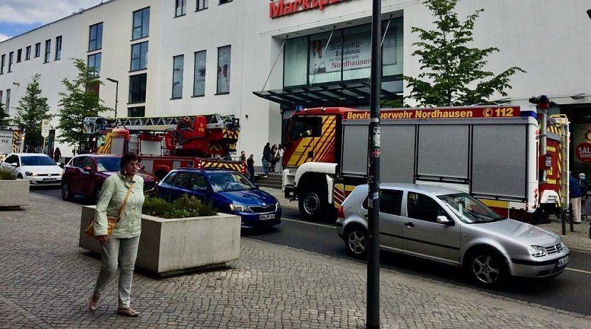 Einsatz an der Marktpassage (Foto: Eva Maria Wiegand)