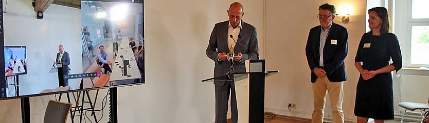 Preistr&auml;ger des Wettbewerbs Entwicklung Kyffh&auml;user-Areal ermittelt (Foto: Karl-Heinz Herrmann)