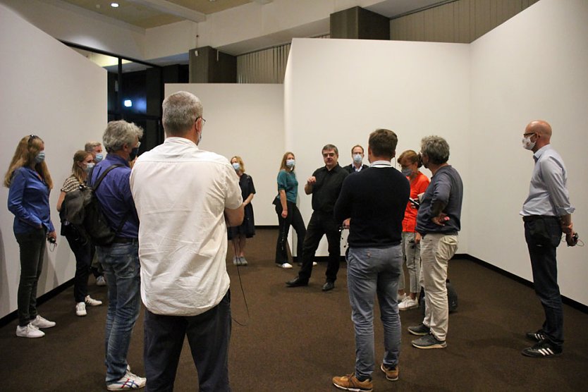 Im Fokus Kyffhäusertdenkmal und Panorama Museum (Foto: Karl-Heinz Herrmann) Im Fokus Kyffhäusertdenkmal und Panorama Museum (Foto: Karl-Heinz Herrmann)
