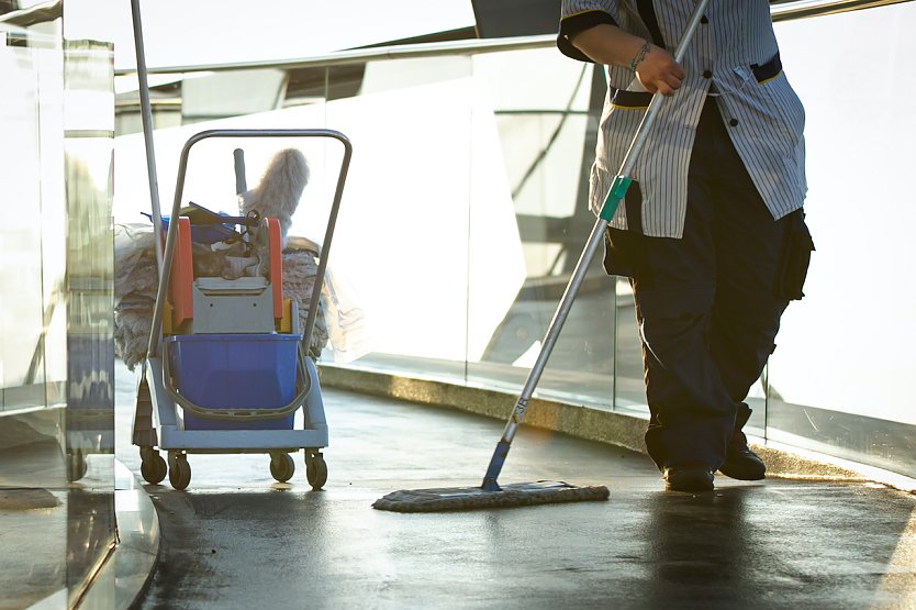 Reinigungskräfte sollen besser bezahlt werden fordert die Gewerkschaft (Foto: IG BAU) Reinigungskräfte sollen besser bezahlt werden fordert die Gewerkschaft (Foto: IG BAU)