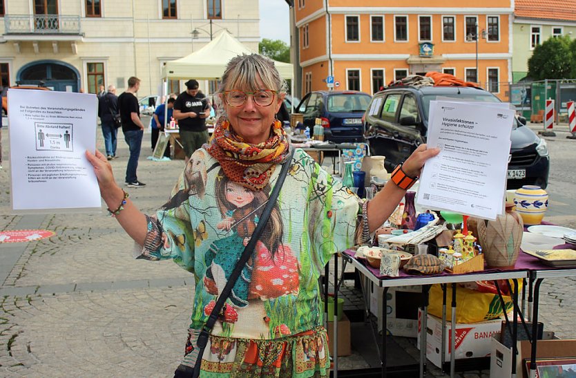 Erfolgreicher Antik-Tr&ouml;delmarkt in Sondershausen (Foto: Karl-Heinz Herrmann)