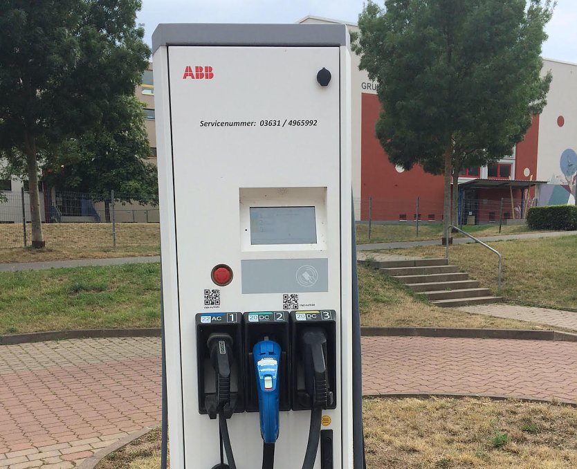 Die schicke neue Ladestation in Nordhausen Ost (Foto: F.Dathe)