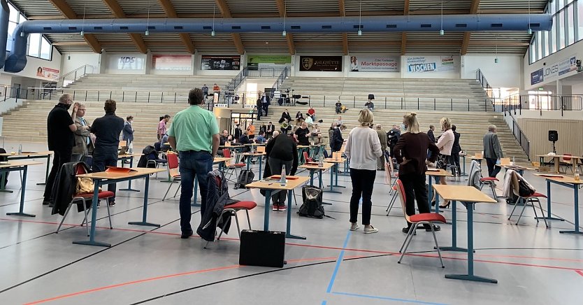 Kurz vorm Start des Kreistages (Foto: oas)