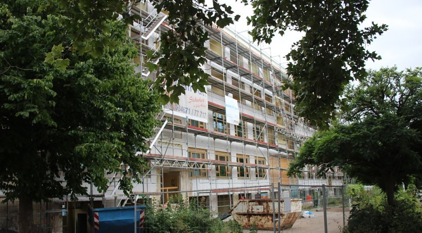 Umnutzung in ein Feuerwehrtechnisches Zentrum mit Problemen (Foto: Karl-Heinz Herrmann)
