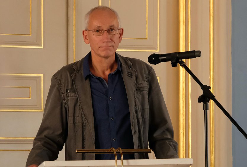 Dr. Eckhardt Schön bei seiner Eröffnungsrede (Foto: P.Blei) Dr. Eckhardt Schön bei seiner Eröffnungsrede (Foto: P.Blei)