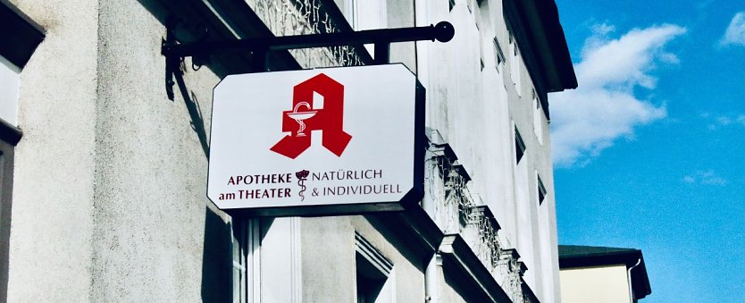 Die Apotheken geben noch bis Anfang Januar je drei FFP-2 Masken an Menschen &uuml;ber 60 kostenlos ab (Foto: agl)