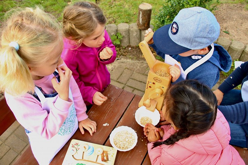 ...bei den Kindern ist die kleine Haferm&uuml;hle der gro&szlig;e Renner (Foto: agl)