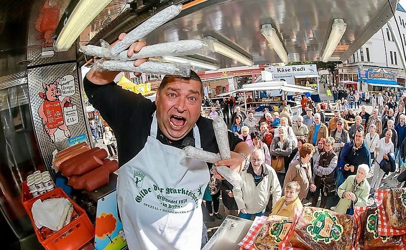 Der Wurst Achim in seinem Element (Foto: Event und Werbeagentur Jobo)