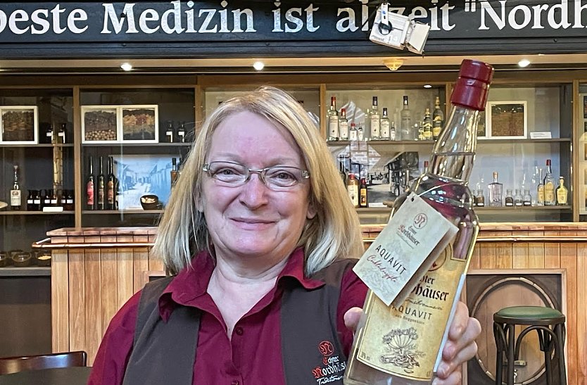Der neue Aquavit: Wie flüssiges Feuer (Foto: Echter Nordhäuser Traditionsbrennerei) Der neue Aquavit: Wie flüssiges Feuer (Foto: Echter Nordhäuser Traditionsbrennerei)