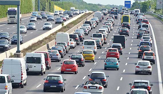 Stauvorschau (Foto: AvD)