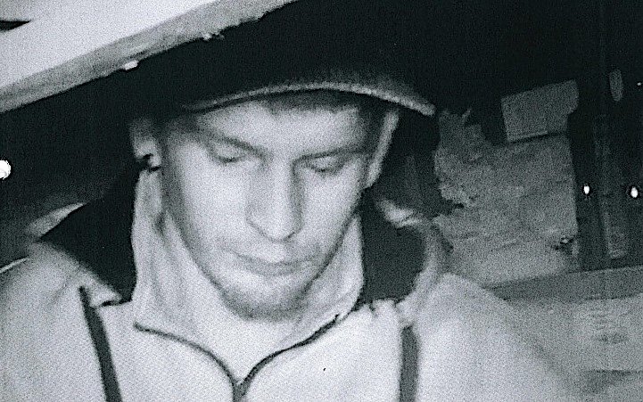 Mutma&szlig;licher Kellereinbrecher aus der Wolfstra&szlig;e (Foto: Polizei)