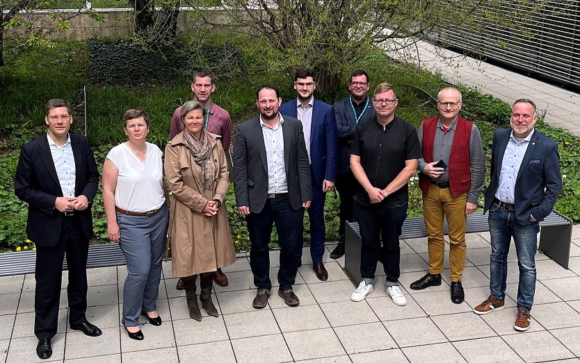 Der neue Vorstand der CDA Th&uuml;ringen mit CDU-Landesvorsitzenden Christian Hirte (l.) (Foto: Thad&auml;us K&ouml;nig)