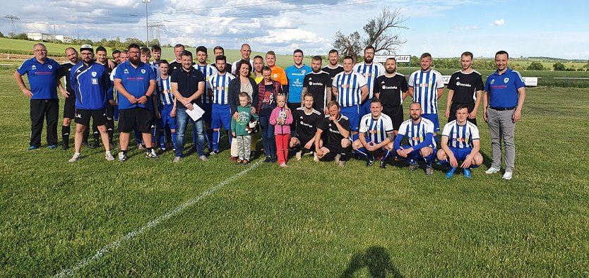 Sportverein Wollersleben zeigt Solidarit&auml;t  (Foto: Uta Volland)