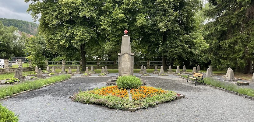 Sowjetischer Friedhof in Heiligenstadt (Foto: Volksbund Deutsche Kriegsgr&auml;berf&uuml;rsorge )