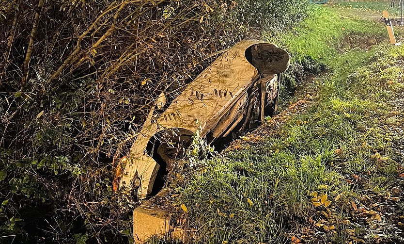 Bei Sollstedt in den Graben gefahren (Foto: Silvio Dietzel)