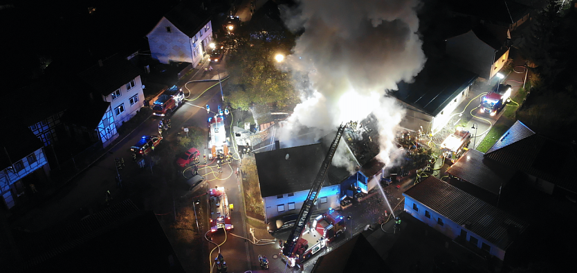 Großeinsatz in Ilfeld (Foto: S. Dietzel) Großeinsatz in Ilfeld (Foto: S. Dietzel)