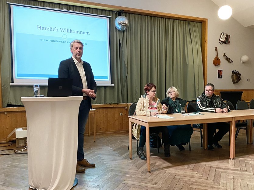 Einwohnerversammlung in Niedersachswerfen (Foto: Sandra Witzel)