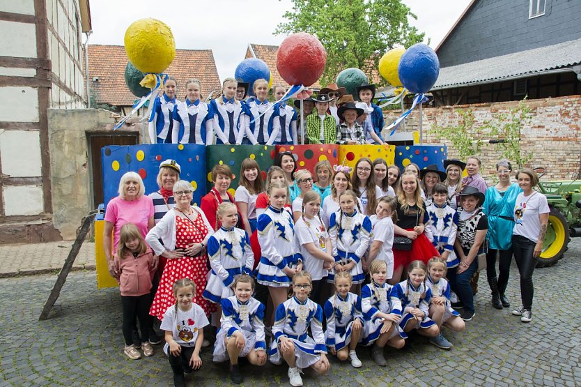 Die Kinder vor dem gro&szlig;en Auftritt (Foto: Pauline Hankel )