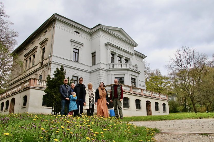 Staatsekret&auml;rin Katharina Schenk (2. v.r.) war gestern zu Gast beim F&ouml;rderverein Park Hohenrode (Foto: agl)