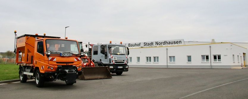 Der neue Nordhäuser Bauhof wurde heute offiziell eingeweiht (Foto: agl) Der neue Nordhäuser Bauhof wurde heute offiziell eingeweiht (Foto: agl)