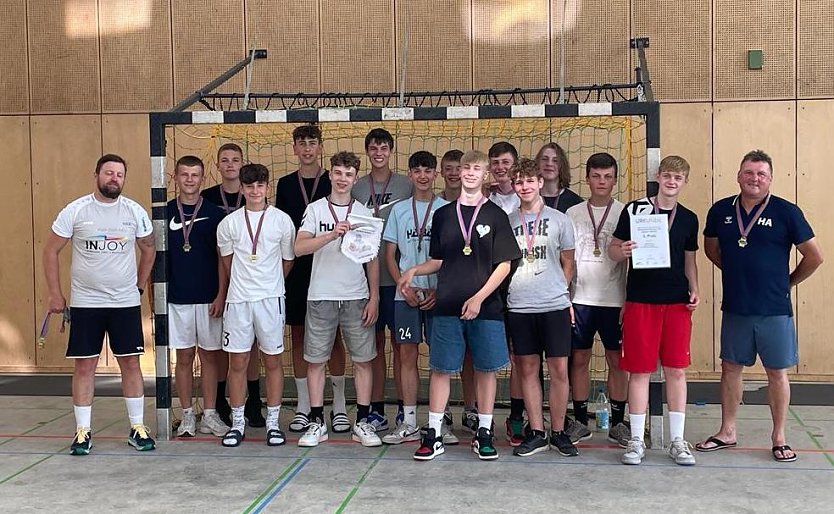 Gl&uuml;ckliche Jungs nach dem Final Four (Foto:  Anika Spaar)