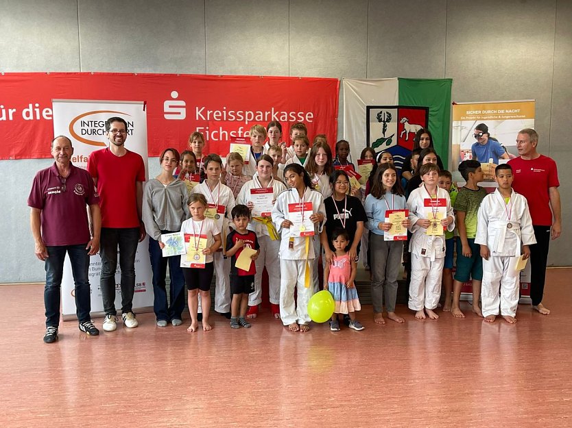 Kreisjugendspiele im Ju Jutsu (Foto: G. Eckert)