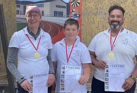 Nordhauaens erfolgreiche Bogensch&uuml;tzen (Foto: Bowteam Nordhausen)