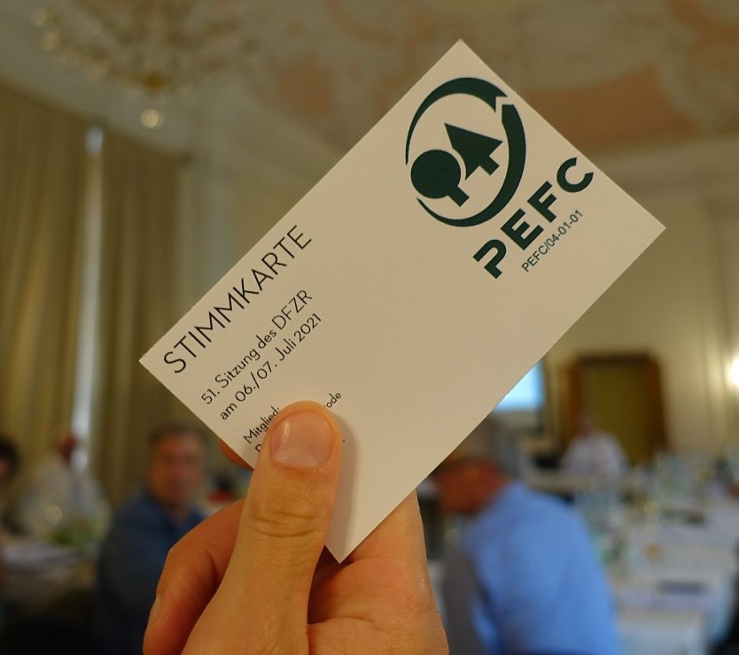 Die &uuml;berw&auml;ltigende Mehrheit der Th&uuml;ringer Waldbesitzenden vertrauen auf PEFC als Waldzertifizierungssystem    (Foto: Catrin Fetz)